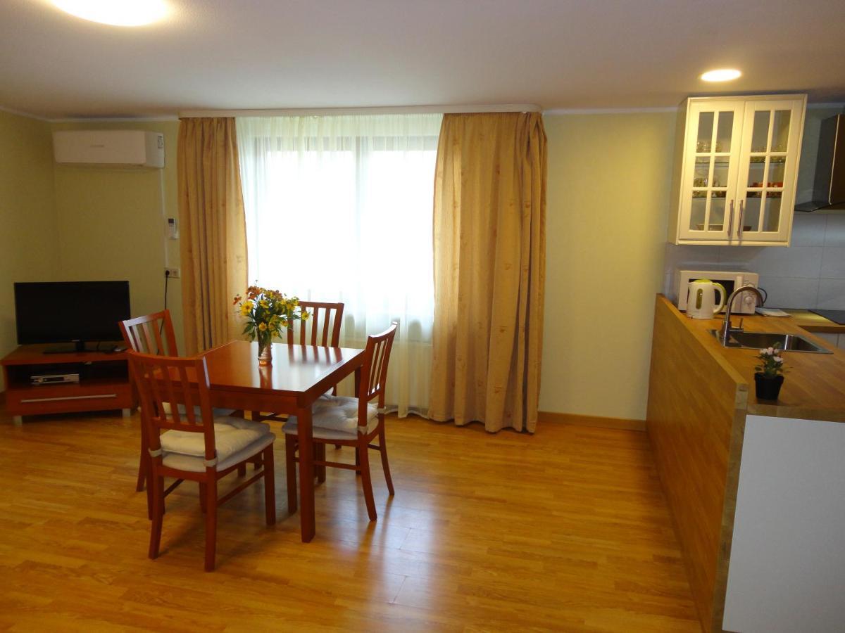 Old City Apartments Riga Luaran gambar