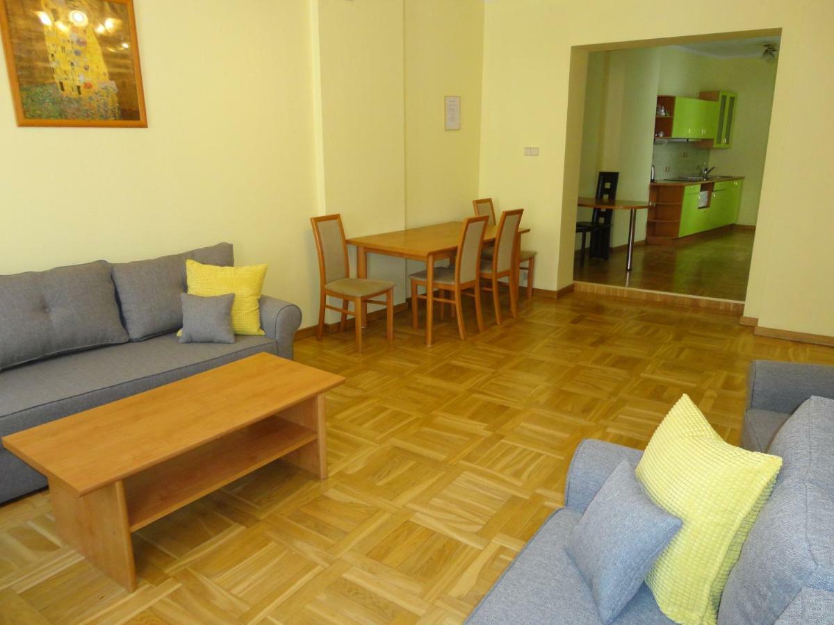 Old City Apartments Riga Luaran gambar